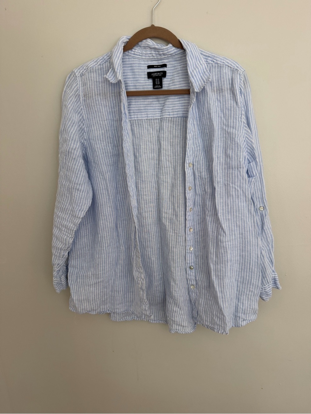 Jones New York Light Blue & White Striped Linen Button-Down Shirt